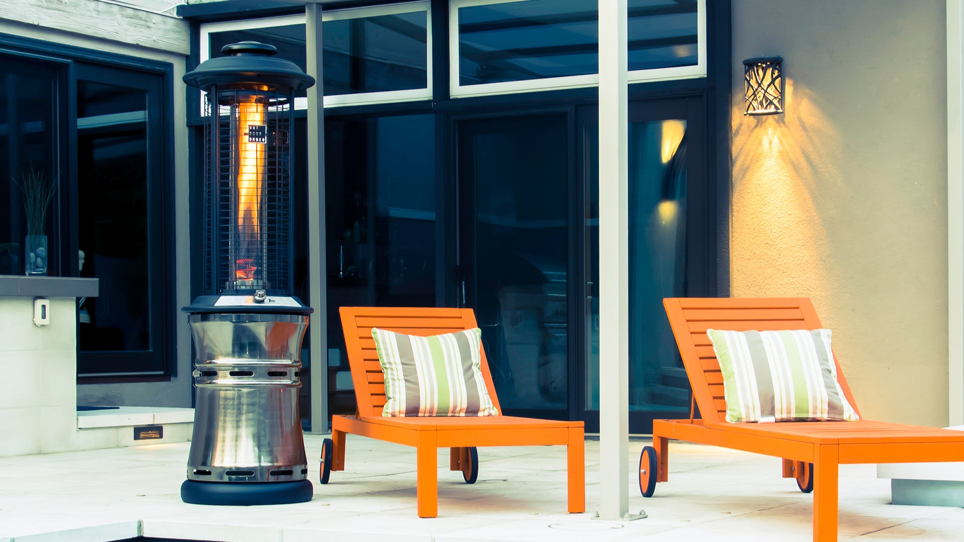 Axis patio Heater