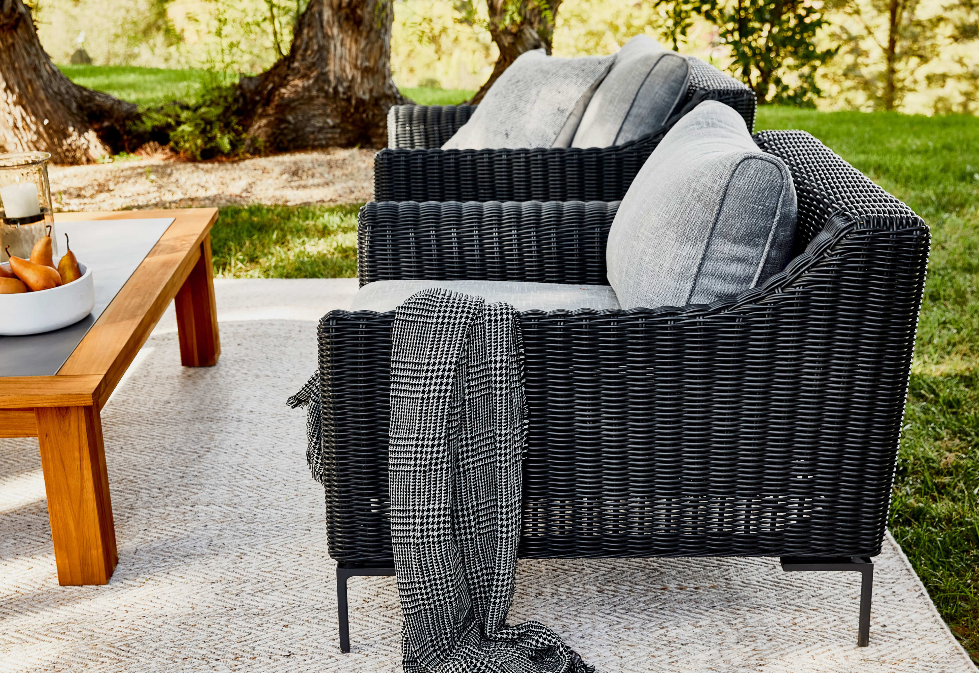 black wicker sofa 